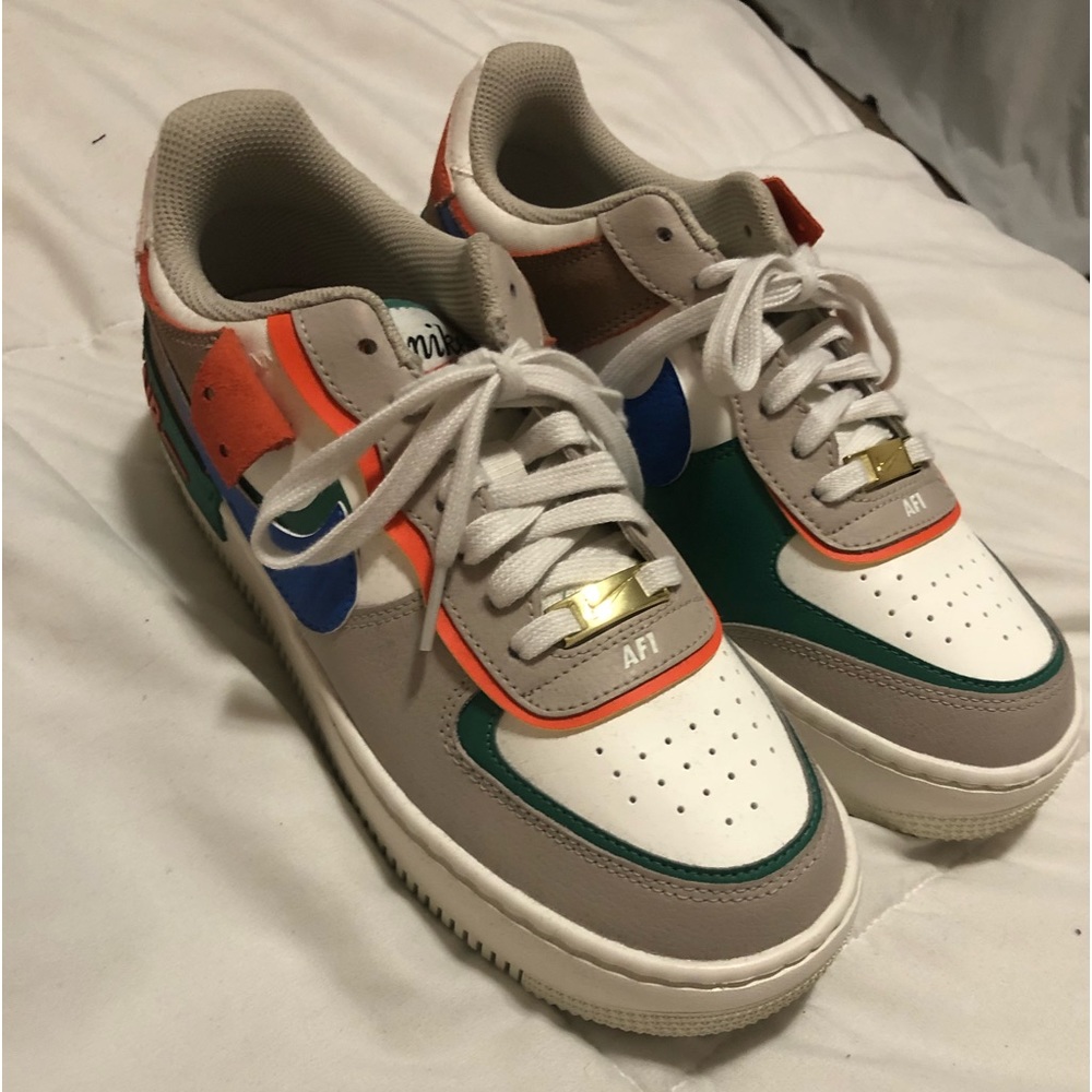 Nike AF1 Shadow, multiple colors